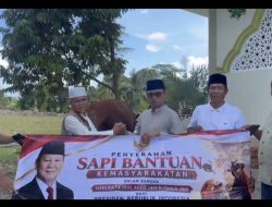 Serahkan Sapi Kurban Presiden Prabowo ke Ponpes Qomarul Huda Bagu, Lalu Wirajaya : Bentuk Kepedulian Bapak Presiden Kepada Masyarakat NTB