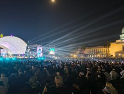 Gema Salawat Ribuan Jemaah “Lobar Bersalawat” di Giri Menang Park
