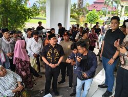 Bingung Dengan Pedagang Taman Narmada, Komisi II Anggap Masalah Selesai
