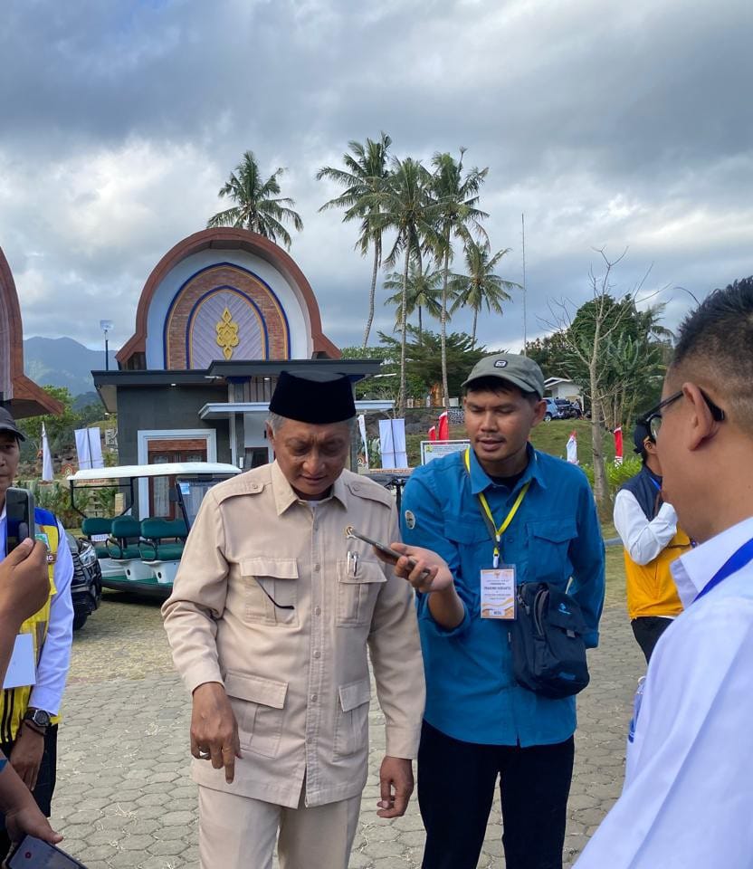 Menteri PU Pastikan Islamic Center, Pasar Modern, dan Sekolah Rakyat Dibangun di Lobar