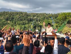 Presiden Prabowo Tegaskan MBG Tetap Berjalan, Pemda Diminta Ikut Awasi hingga Periksa
