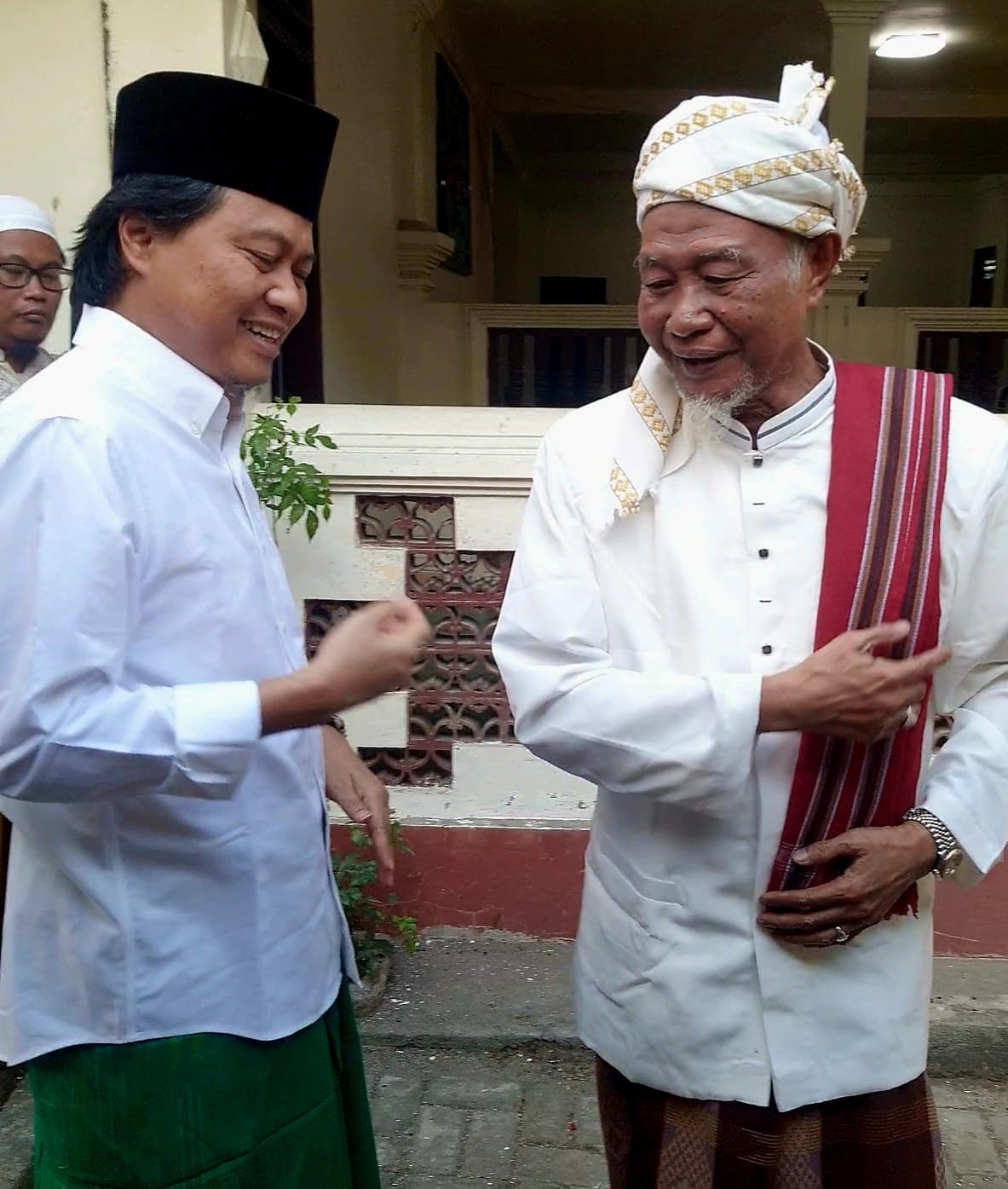 Rois Syuriah Lombok Tengah TGH Ma’arif : “Telah Lahir Mujadid Abad Kedua NU”