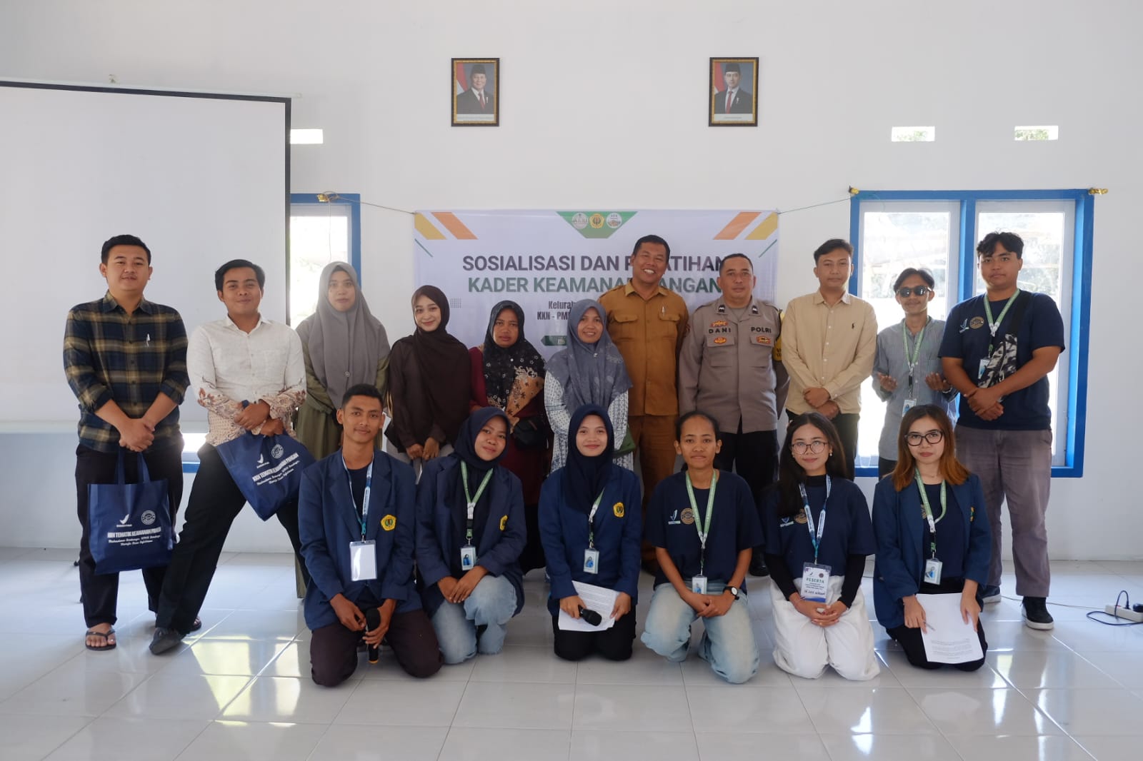 Cegah Stunting Dimulai dari Pangan Aman, Mahasiswa KKN PMD Unram Gelar Sosialisasi dan Pelatihan Kader Keamanan Pangan di Kelurahan Gerung Selatan