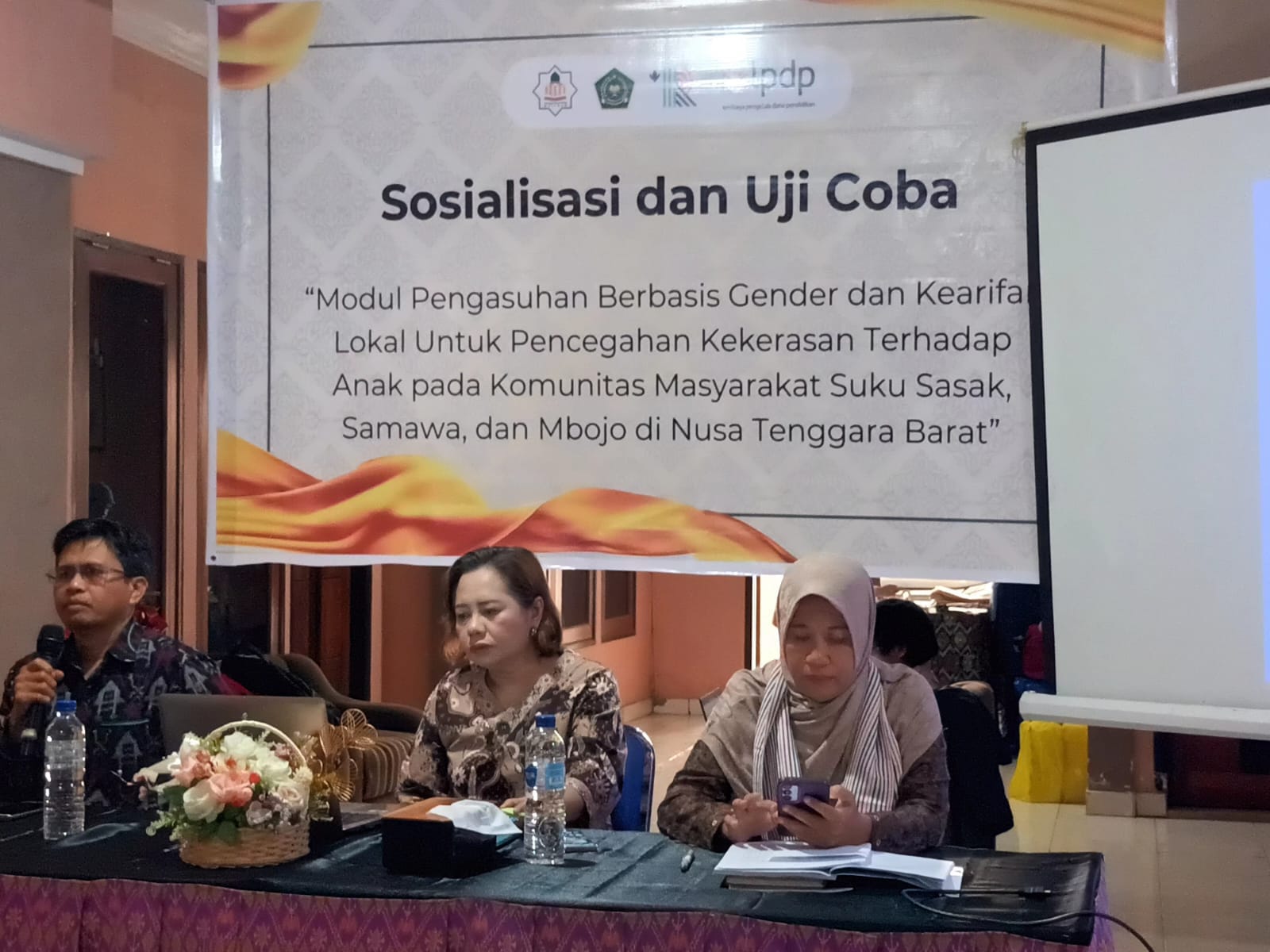 Tim Peneliti UIN Mataram Uji Coba Modul Pencegahan Kekerasan Anak Berbasis Kearifan Lokal di Kota Mataram