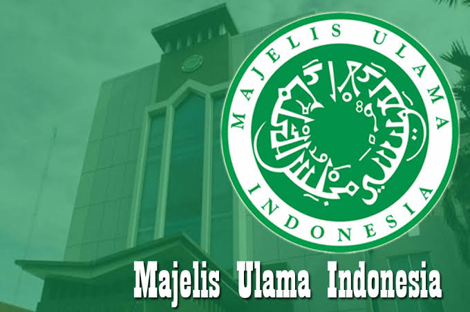 Fatwa MUI: Pria Berbusana Wanita saat Karnaval Agustusan Hukumnya Haram