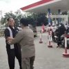 Isu Kelangkaan, Satpol PP Patroli Pantau SPBU di Lobar